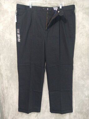 Croft Barrow Pants Mens 42x32 Black No Iron Stretch Khaki Classic Fit Pleated